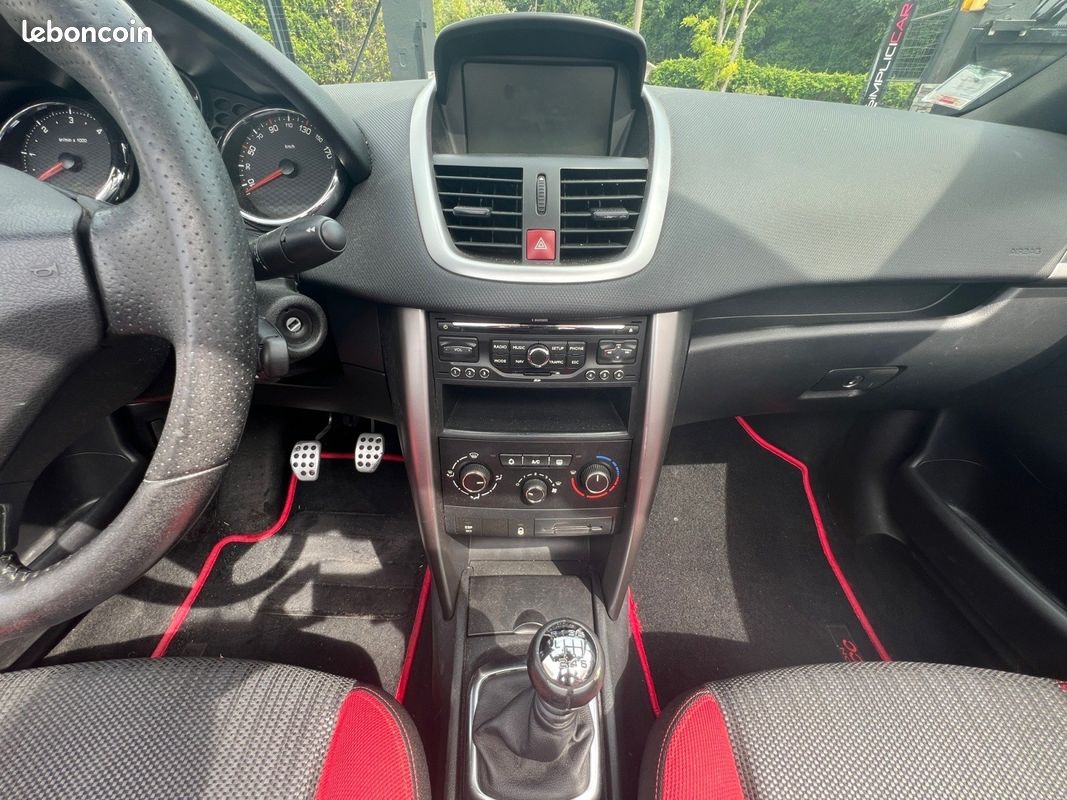 PEUGEOT 207 CC 1.6 HDi 112ch FAP Série 64 ENTRETIEN COMPLET GARANTIE 12 MOIS (image 12)