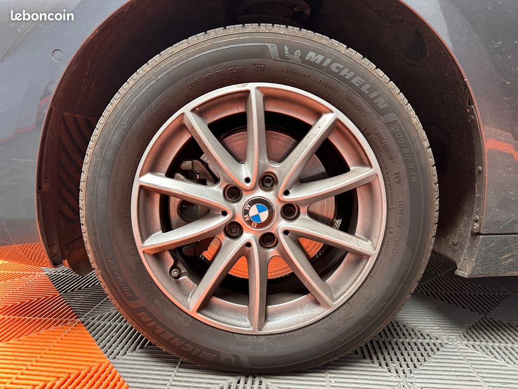 BMW SERIE 2 GRAN-TOURER 1.5 216 D 115 BUSINESS DESIGN DKG BVA - 7 PLACES - FACTURES D'ENTRETIEN - VIDANGE BVa (image 18)