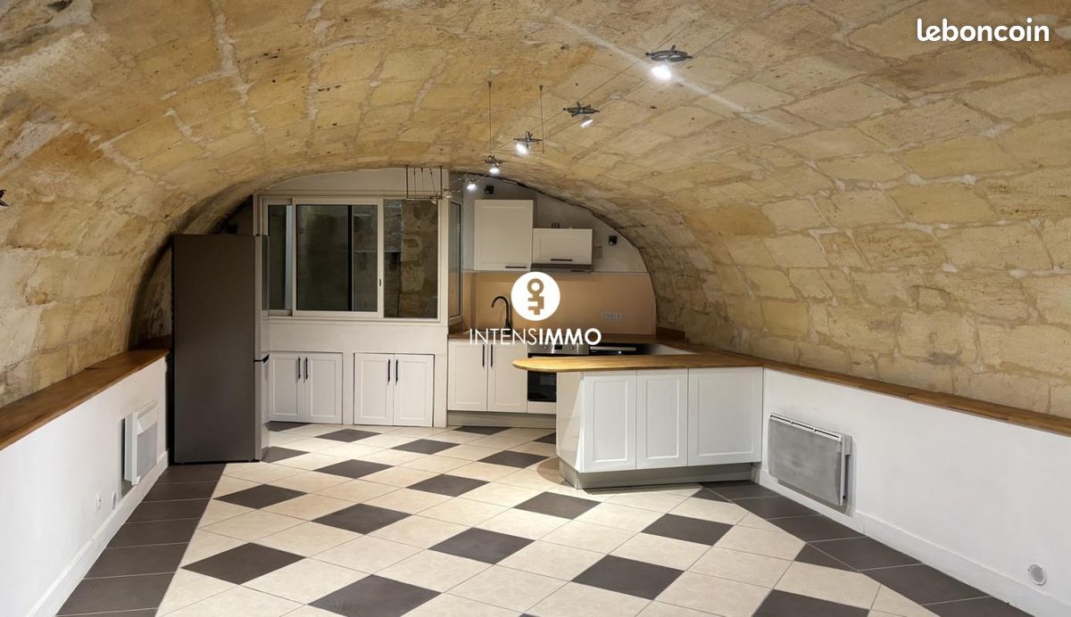 Appartement 3 pièces 87 m² · à Bordeaux · 87 m² · 1 103 €