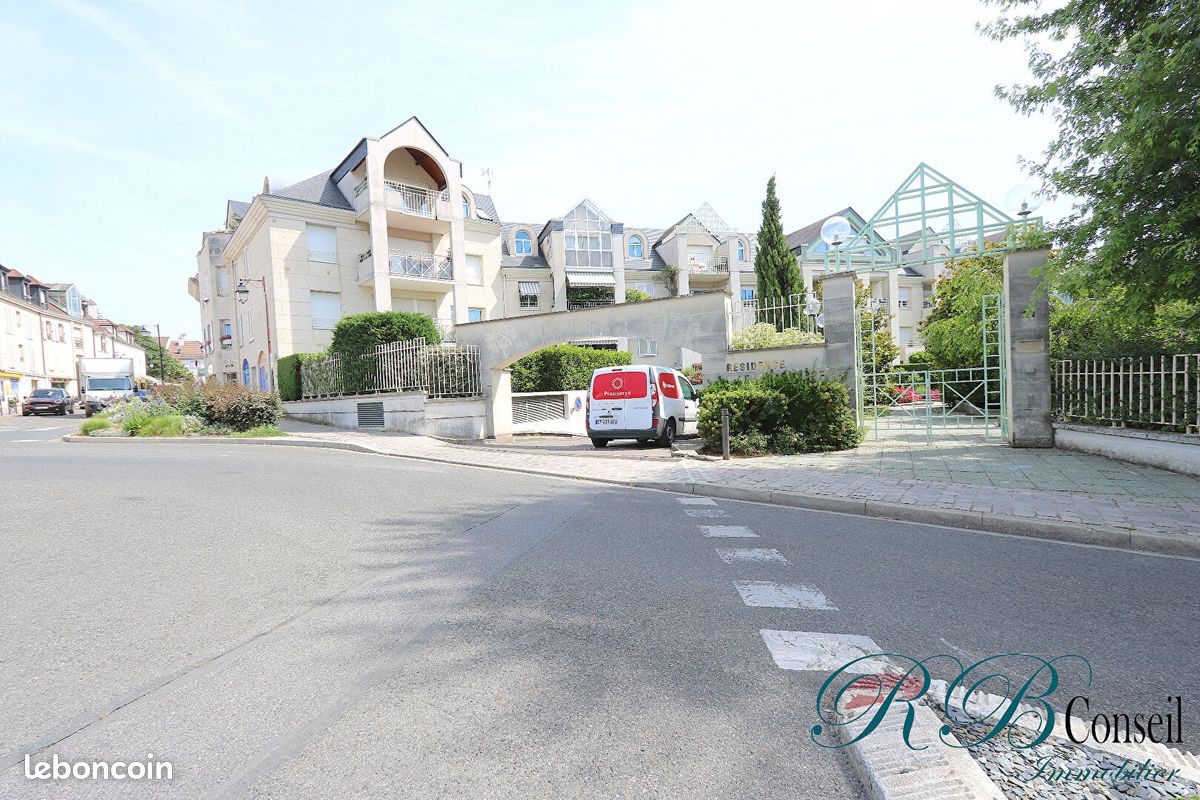 Appartement 2 pièces 45 m² · à Antony · 45 m² · 1 106 €/mois