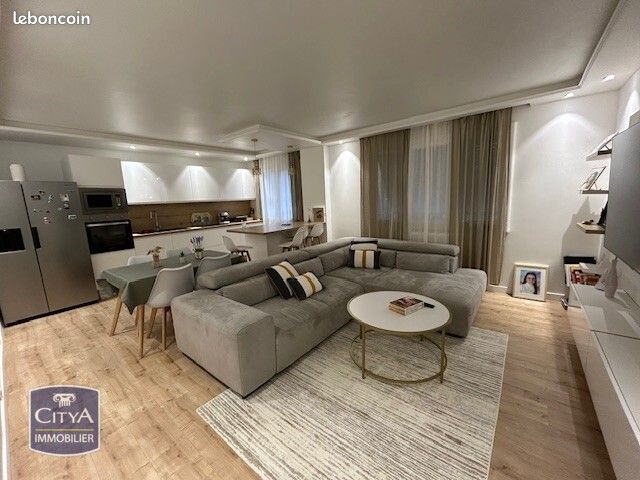 Appartement 3 pièces 68 m² · à Clermont-Ferrand · 68 m² · 142 000 €