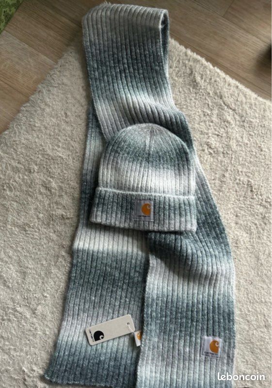 Bonnet (image 1)