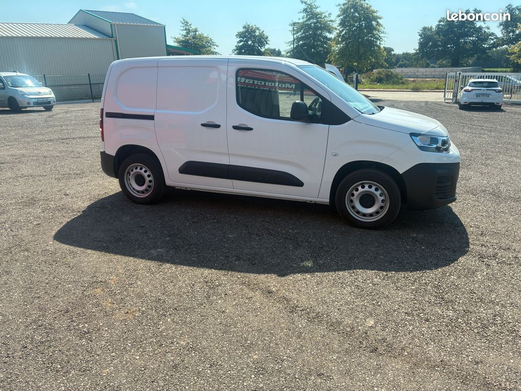 Berlingo 130 ch automatique (image 3)