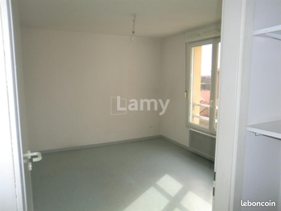 Appartement 1 pièce 18 m² · à Strasbourg · 18 m² · 527 €