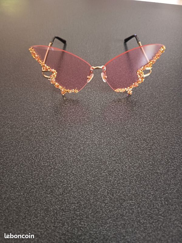 Lunettes fantaisie (image 1)