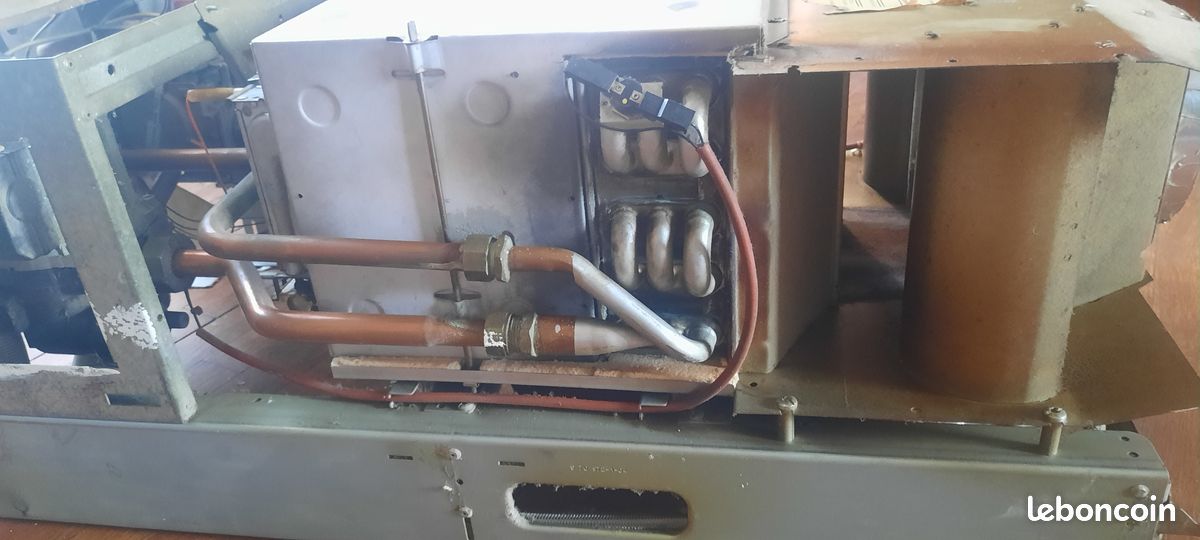 A vendre Chaudière ELM Leblanc ACLEIS NGLM 23 2H nat (image 2)