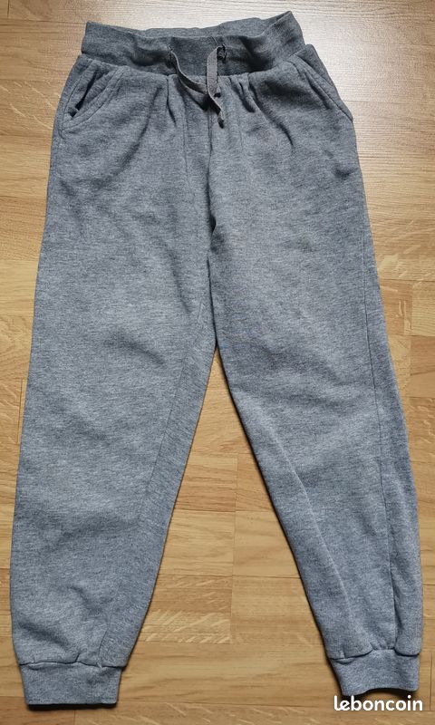 Pantalon jogging Molleton Gris 10 ans TBE (image 2)