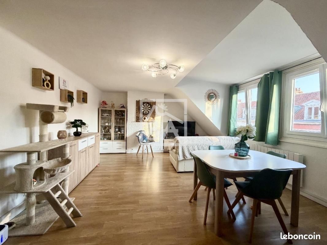 Appartement 2 pièces 50 m² · à Calais · 50 m² · 565 €