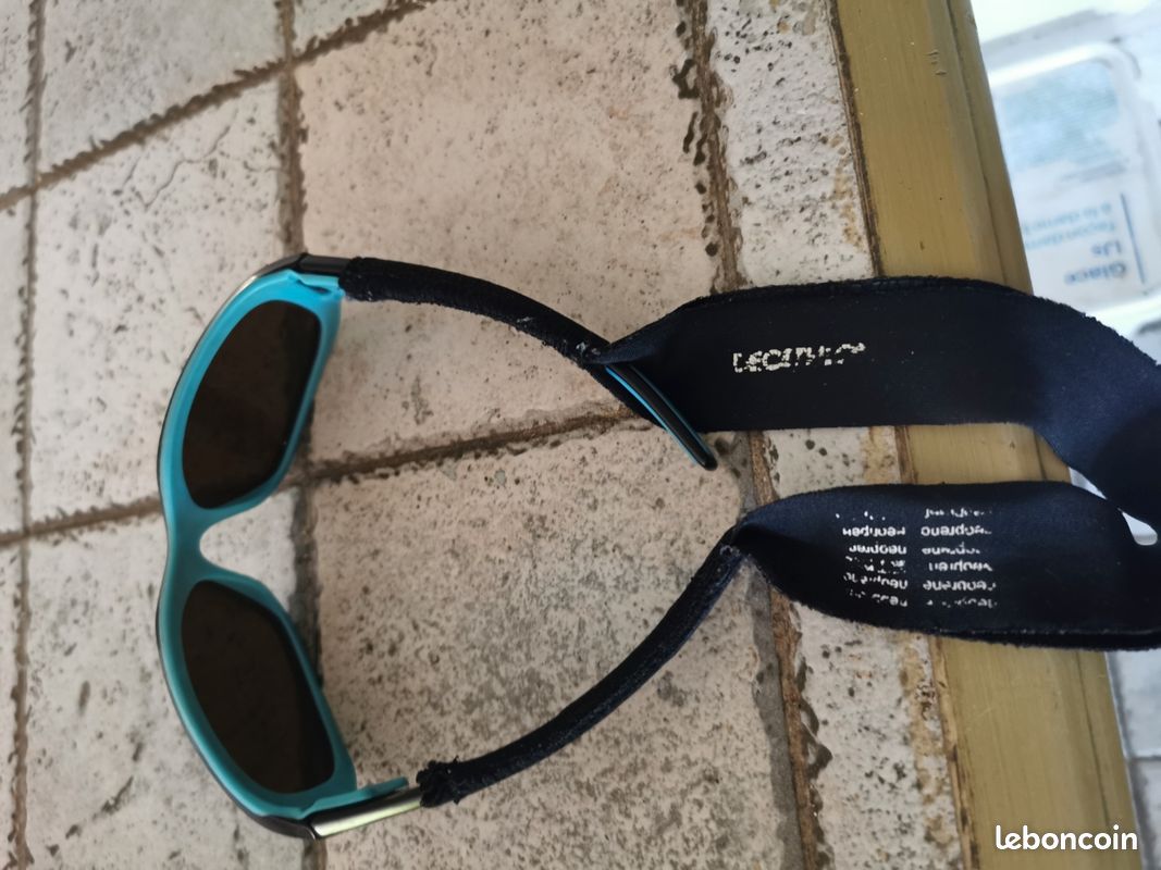 Lunette de soleil enfant (image 3)