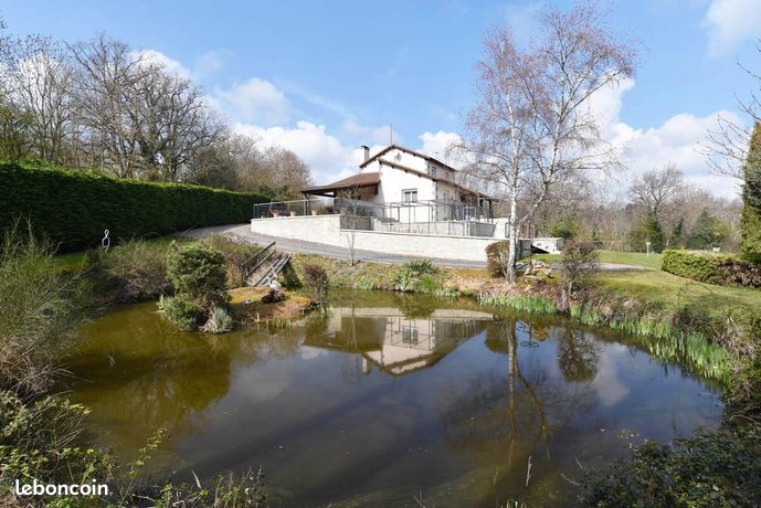 Vente | Maison | 7p | 5ch | 160 m² | Loubeyrat | Expo Sud-Est | Terrasse · Jardin · Piscine
