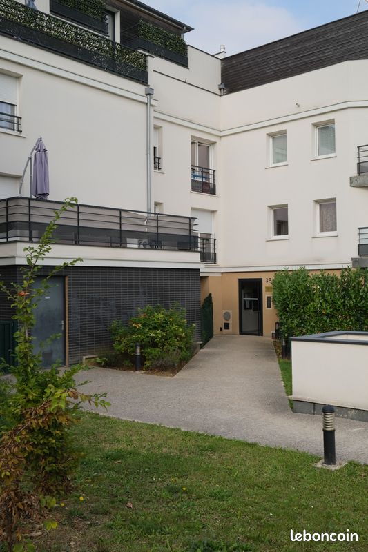 Appartement 2 pièces 40 m² · à Claye-Souilly · 40 m² · 895 €/mois