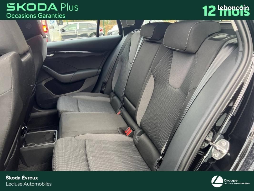 Skoda Octavia COMBI 2.0 TDI 150 ch SCR DSG7 Clever (image 10)