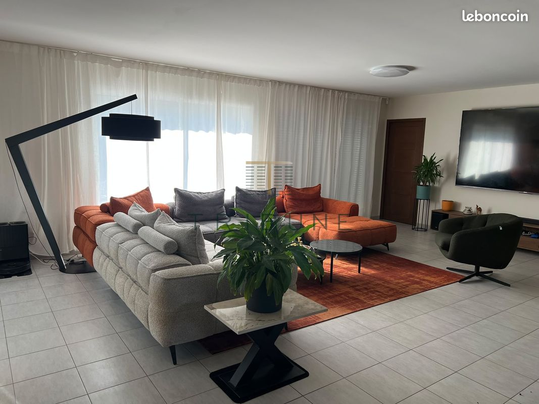 Maison 4 pièces 103 m² · à Montesquieu · 103 m² · 1 400 €