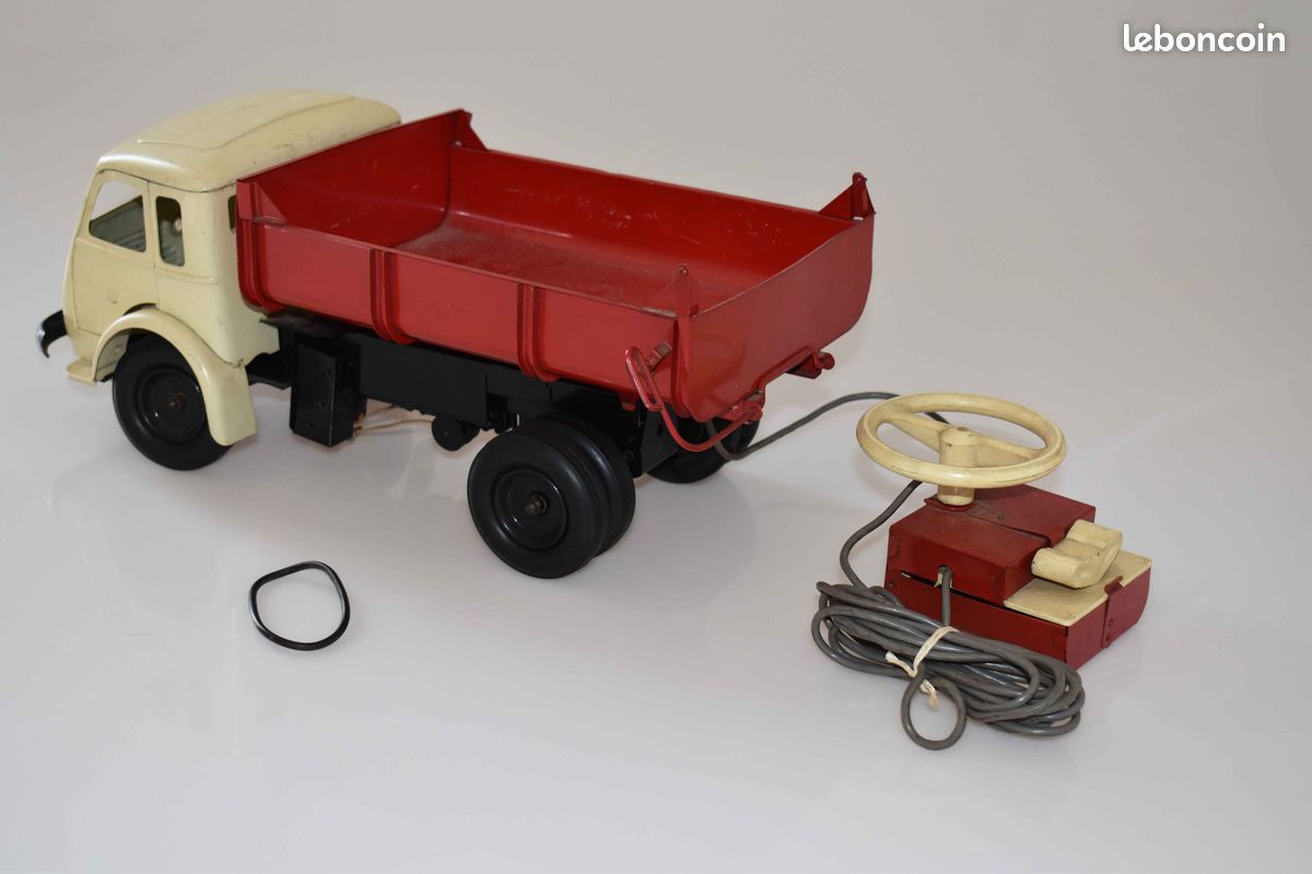 Camion Benne CIJ Renault Miniature Années 30 - Métal Peint - Pièce Rare Train Avant