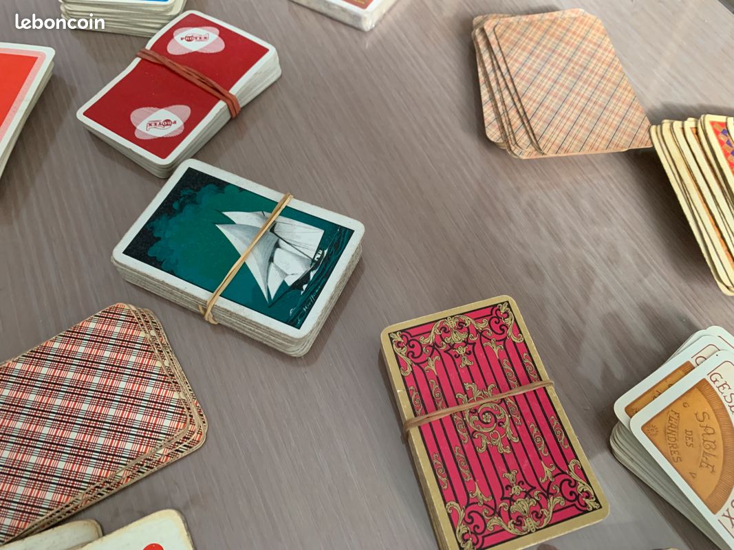 ANCIEN JEU DE Cartes à Jouer Grande Taille Vintage - Complet dans sa