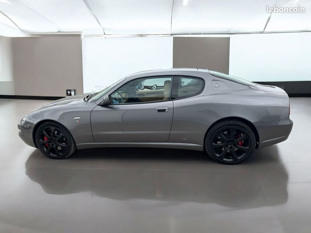 Maserati COUPE 4.2 CAMBIOCORSA (image 9)