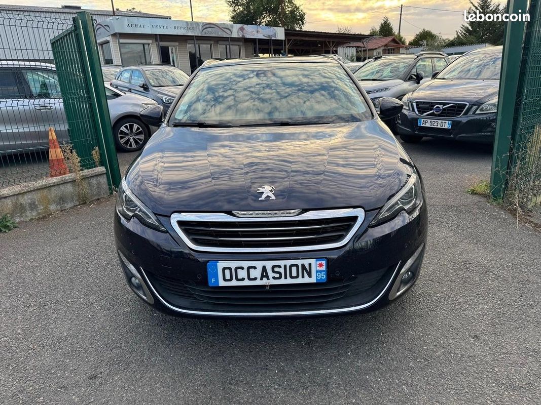 Peugeot 308 II SW 2.0 BLUEHDI 150 S&S FELINE EAT6 (image 2)