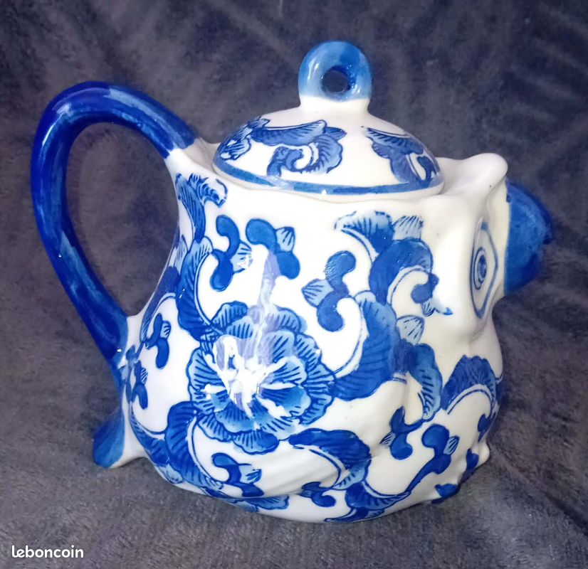 Jolie théière ancienne (image 2)