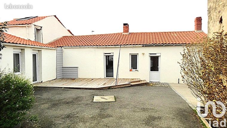 Propriété 3 pièces 83 m²