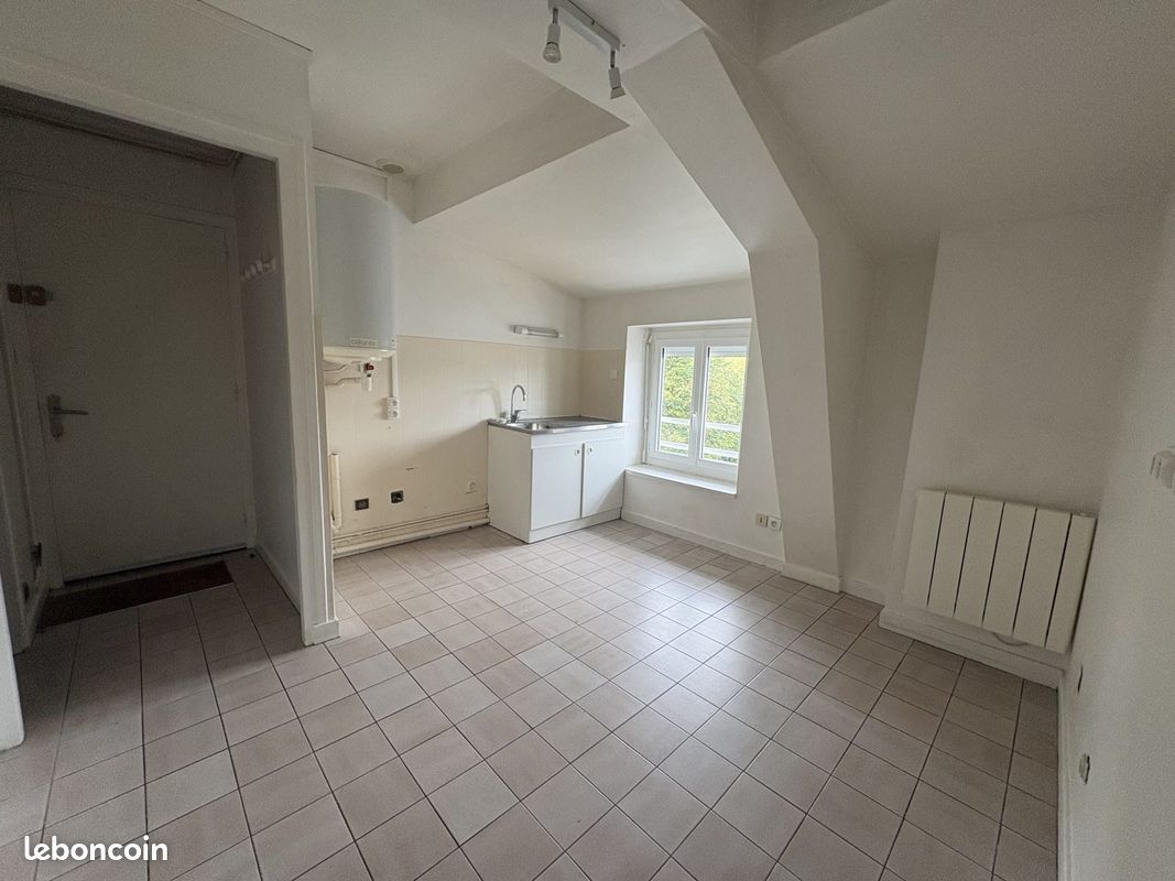 Appartement 1 pièce 30 m² · à Bourgoin-Jallieu · 30 m² · 480 €/mois