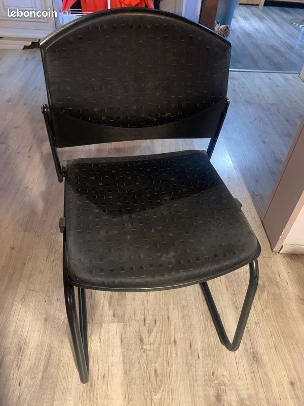 Chaise de bureau (image 1)