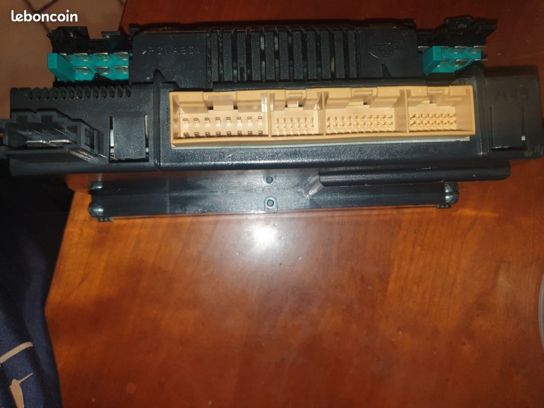 Commande climatisation Audi A6 C5 (image 3)