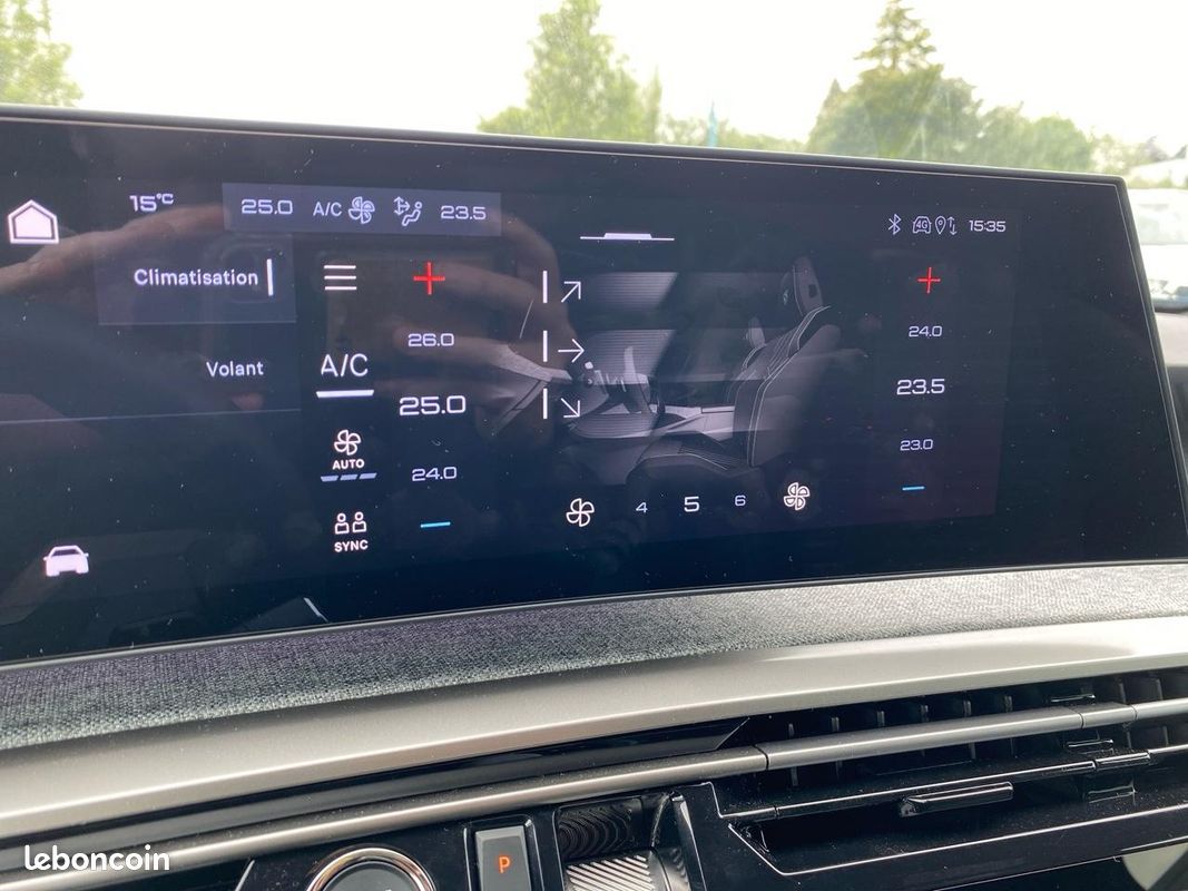 PEUGEOT 3008 1.2 hybrid 145 allure e-dcs6 (image 20)