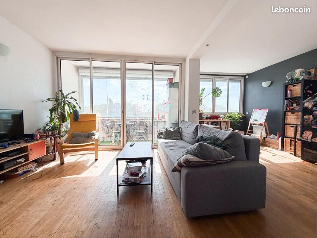 Appartement 4 pièces 74 m² · à Nantes · 74 m² · 210 000 €
