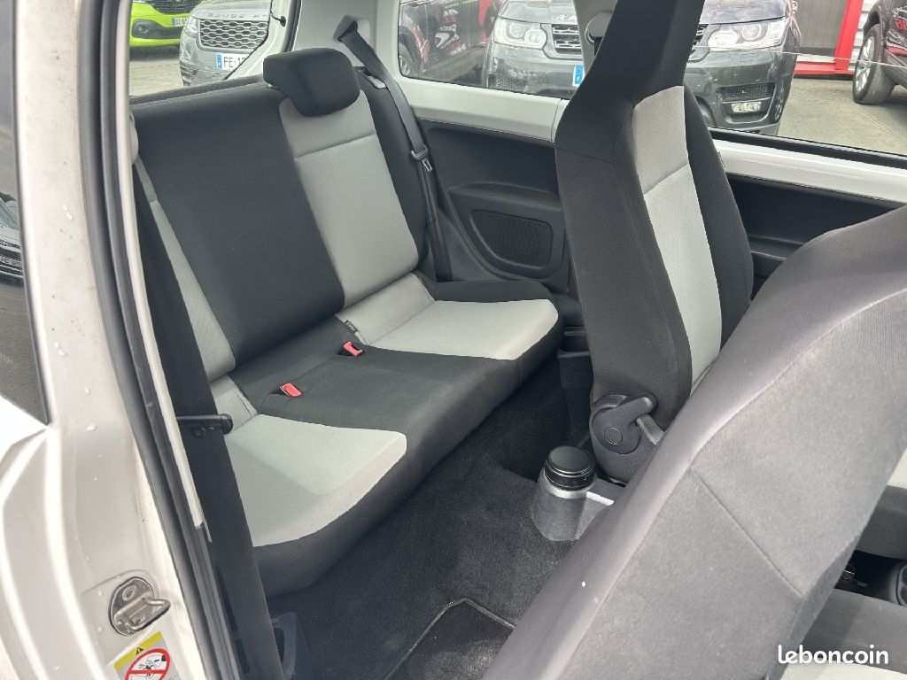 Skoda Citigo 1.0 12v MPI 60 ch Elegance (image 7)