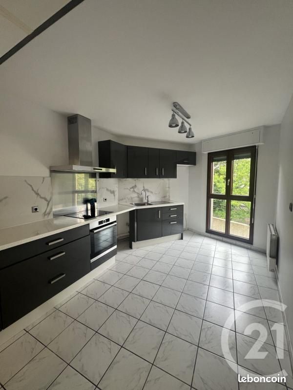 Appartement 3 pièces 51 m² · à Le Kremlin-Bicêtre · 51 m² · 1 445 €