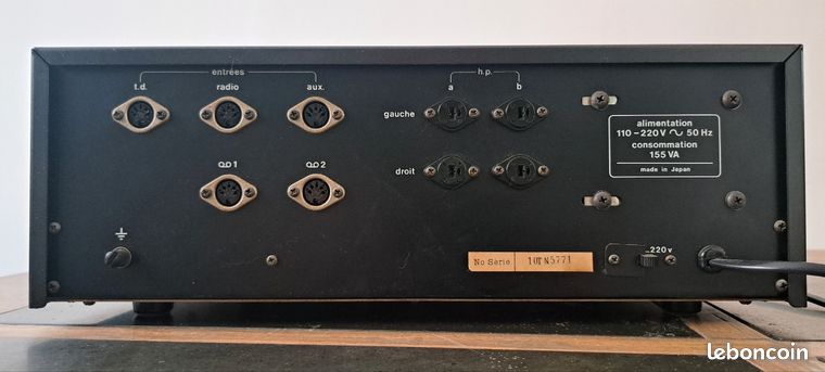 Ancien Pré Ampli CONTINENTAL EDISON PA9718 Métal Noir & Gris Vintage
