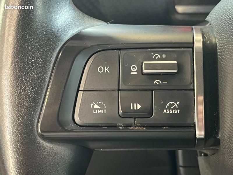Citroen C4 Moteur électrique 136ch (100 kW) Shine Automatique (image 22)