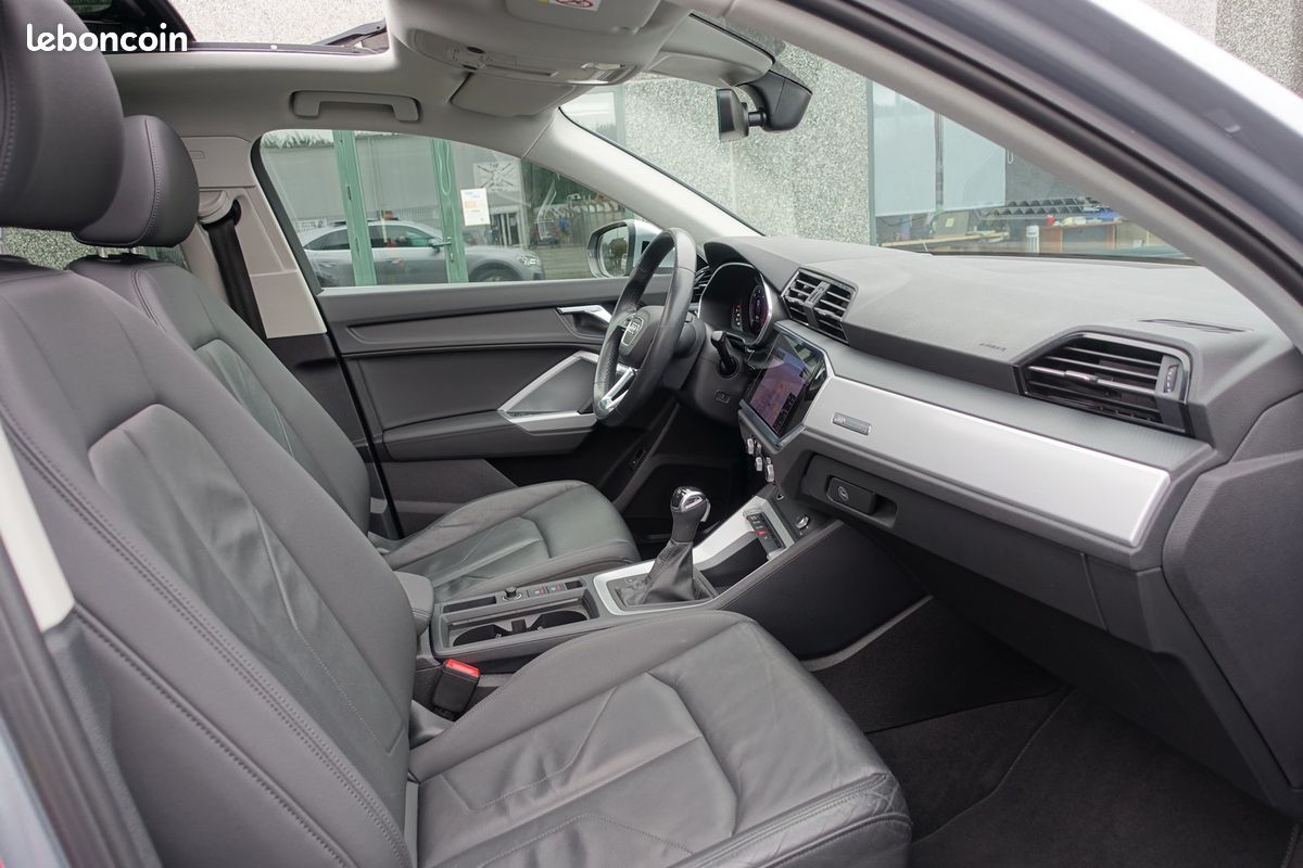 Q3 Sportback 35 Tdi 150cv S-Tronic Virtual cockpit/Cuir chauffant/Toit ouvrant/Grd Gps Europe/Accès confort/Caméra 360°/Carplay/Régulateur/Hayon électrique/1°Main/Garantie 12 mois (image 5)