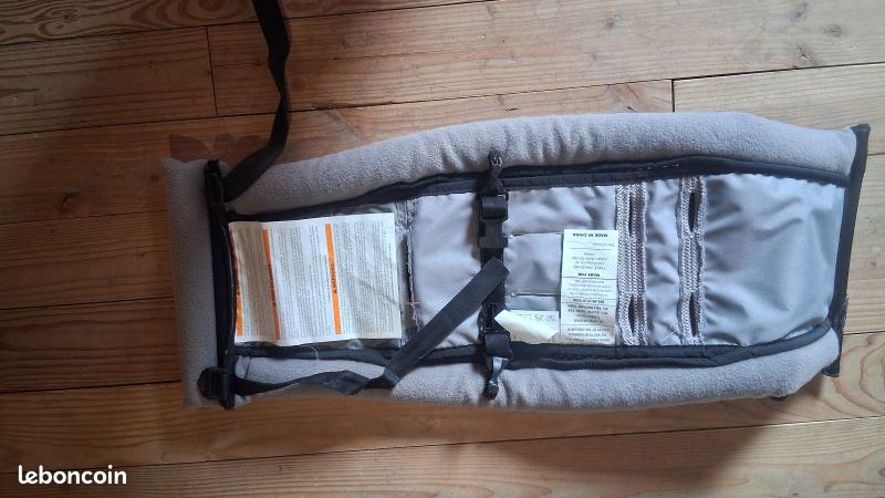 Thulé Infant Sling (image 2)