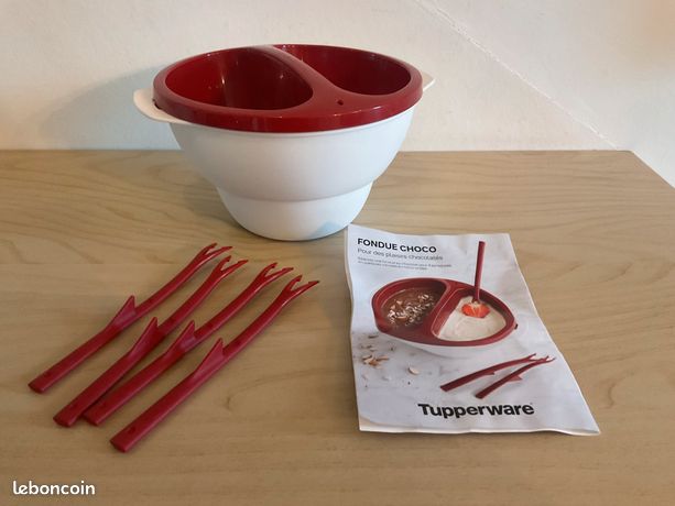 TUPPERWARE FONDUE CHOCOLAT MICRO-ONDES rouge et blanche avec piques