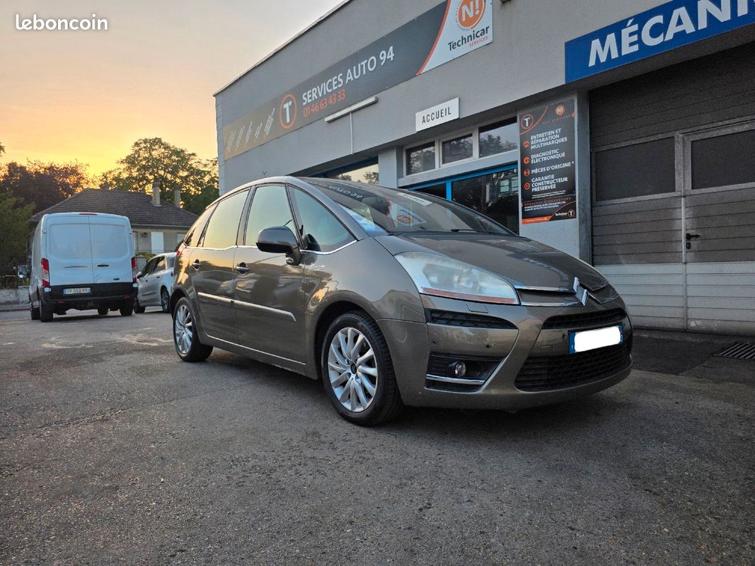 Citroën C4 Picasso 2.0 HDI 138 PACK AMBIANCE BMP6 (image 1)