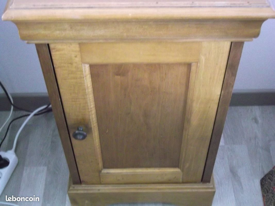 Table de chevet (image 2)