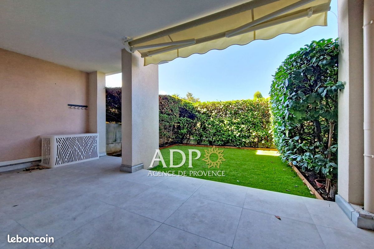 Appartement 1 pièce 29 m² · à Mandelieu-la-Napoule · 29 m² · 850 €/mois