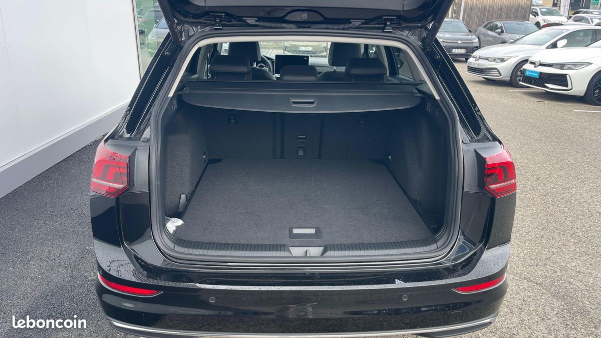 VOLKSWAGEN Golf SW 1.5 eTSI EVO2 150 DSG7 Style (image 23)