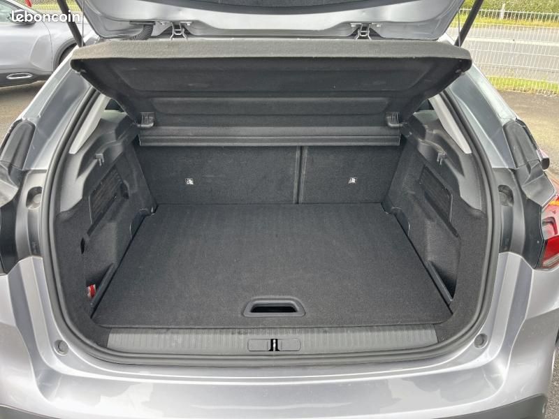 Citroen C4 PureTech 130ch S&S Shine EAT8 (image 17)