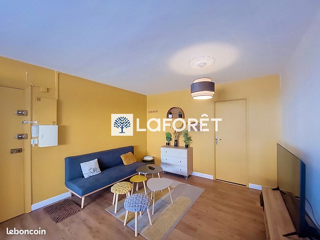 Appartement 1 pièce 9 m² · à Amiens · 9 m² · 350 €