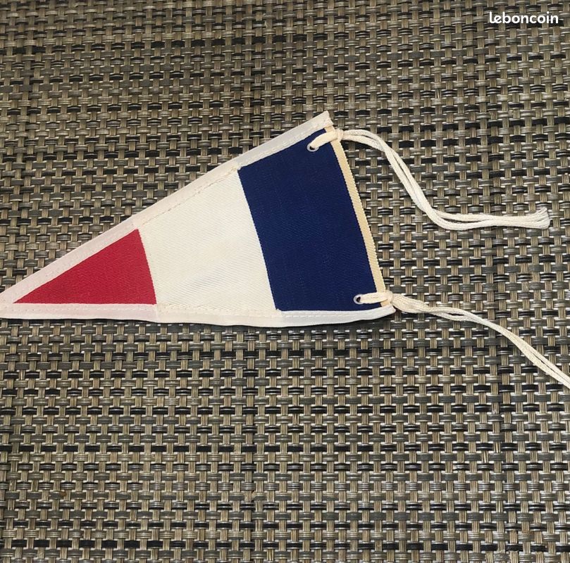 Fichier:Logo US Valenciennes Anzin Arrondissement - 1992.svg - Wikipédia