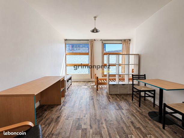 Studio 1 pièce 29 m² — 2
