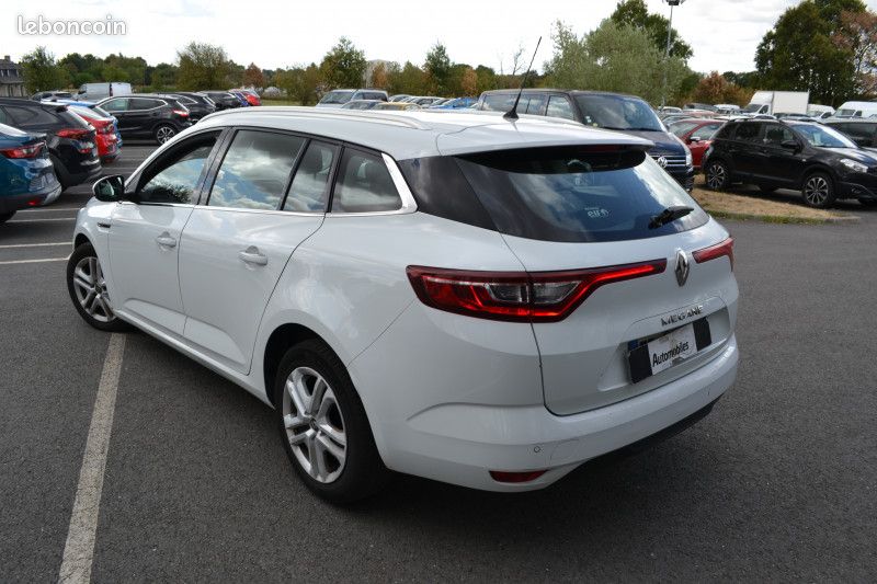 Renault MEGANE IV ESTATE 1.5 DCI 110CH ENERGY BUSINESS EDC (image 5)