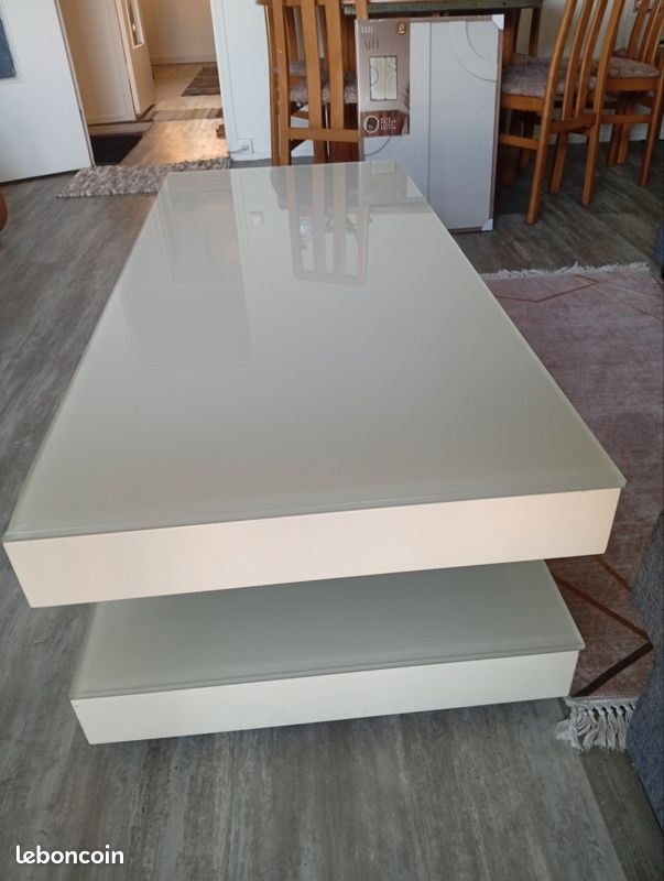 Table (image 2)