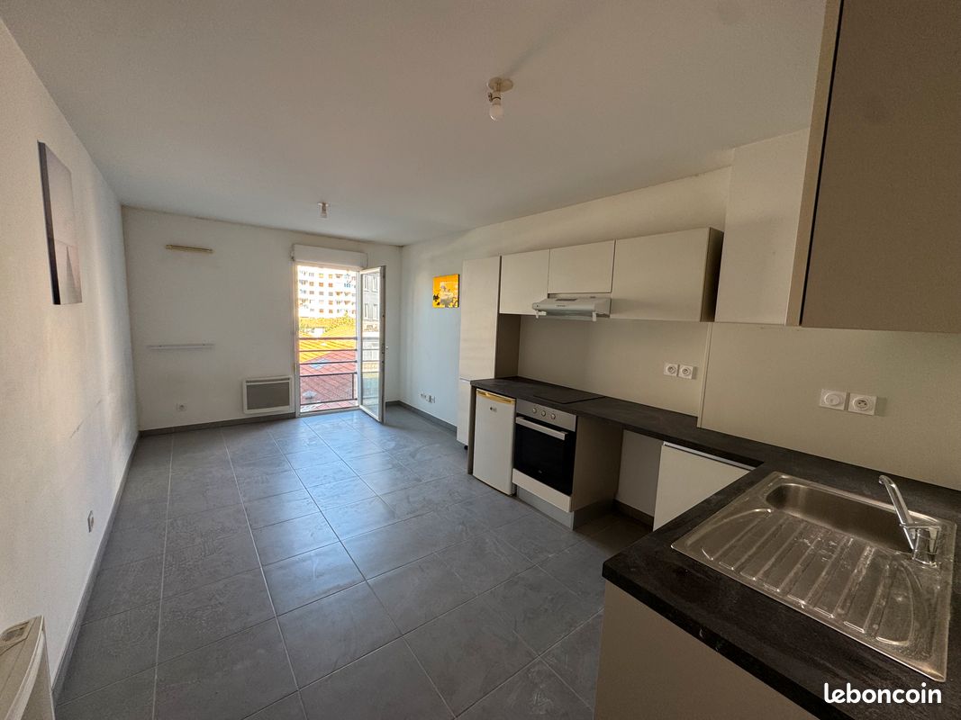 Appartement 1 pièce 27 m² · à Marseille · 27 m² · 116 000 €