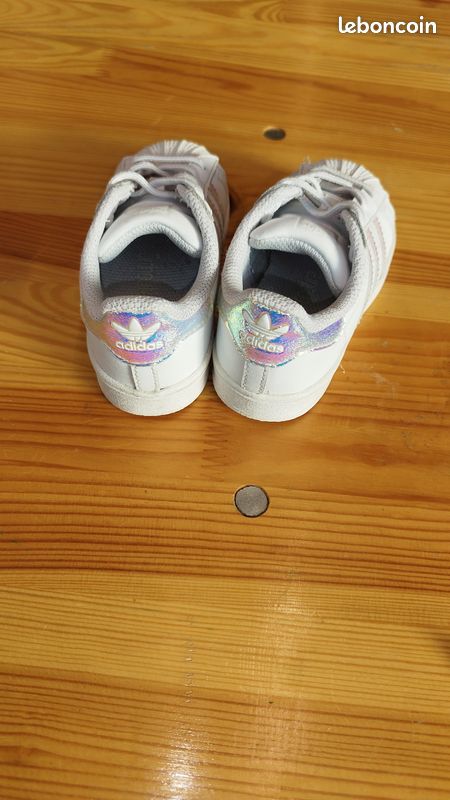 Baskets adidas superstar enfant Chaussures