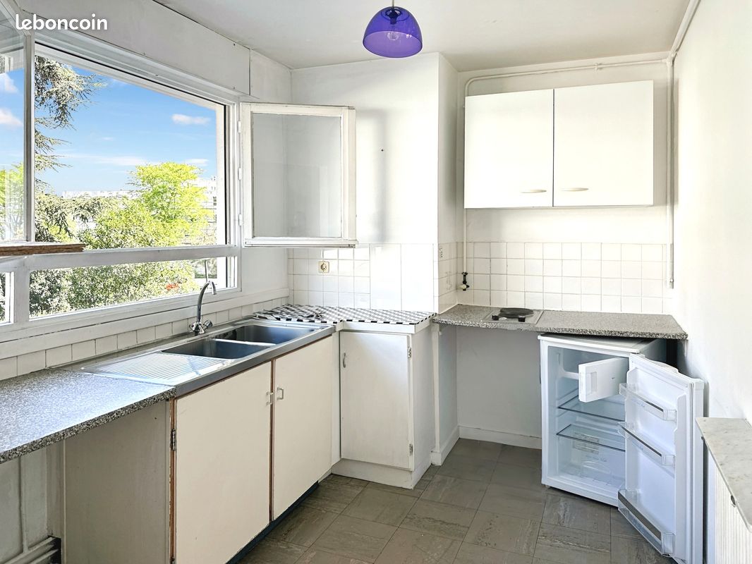 STUDIO 26 m² avec balcon , cave NANSOUTY - Bordeaux 33800 -Sud (image 2)