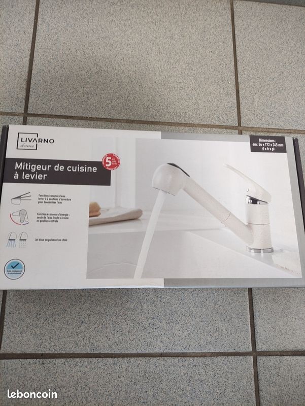 Mitigeur de cuisine a l'évier, Neuf (image 4)