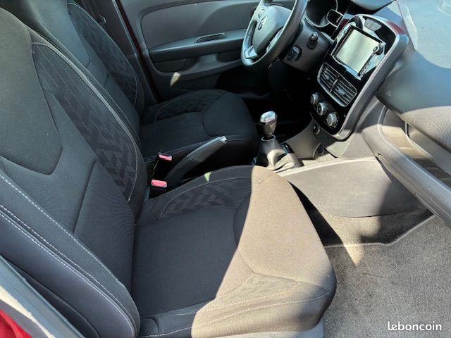 Clio 4 0.9 TCE 90 chevaux limited , GPS , 1 ère main , garantie national (image 3)